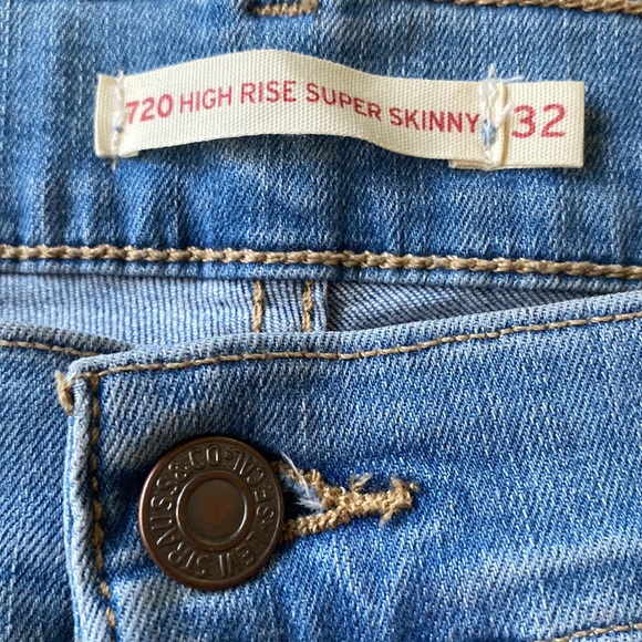 Levi’s 720 High Rise Super Skinny Jeans - Picture 6 of 7